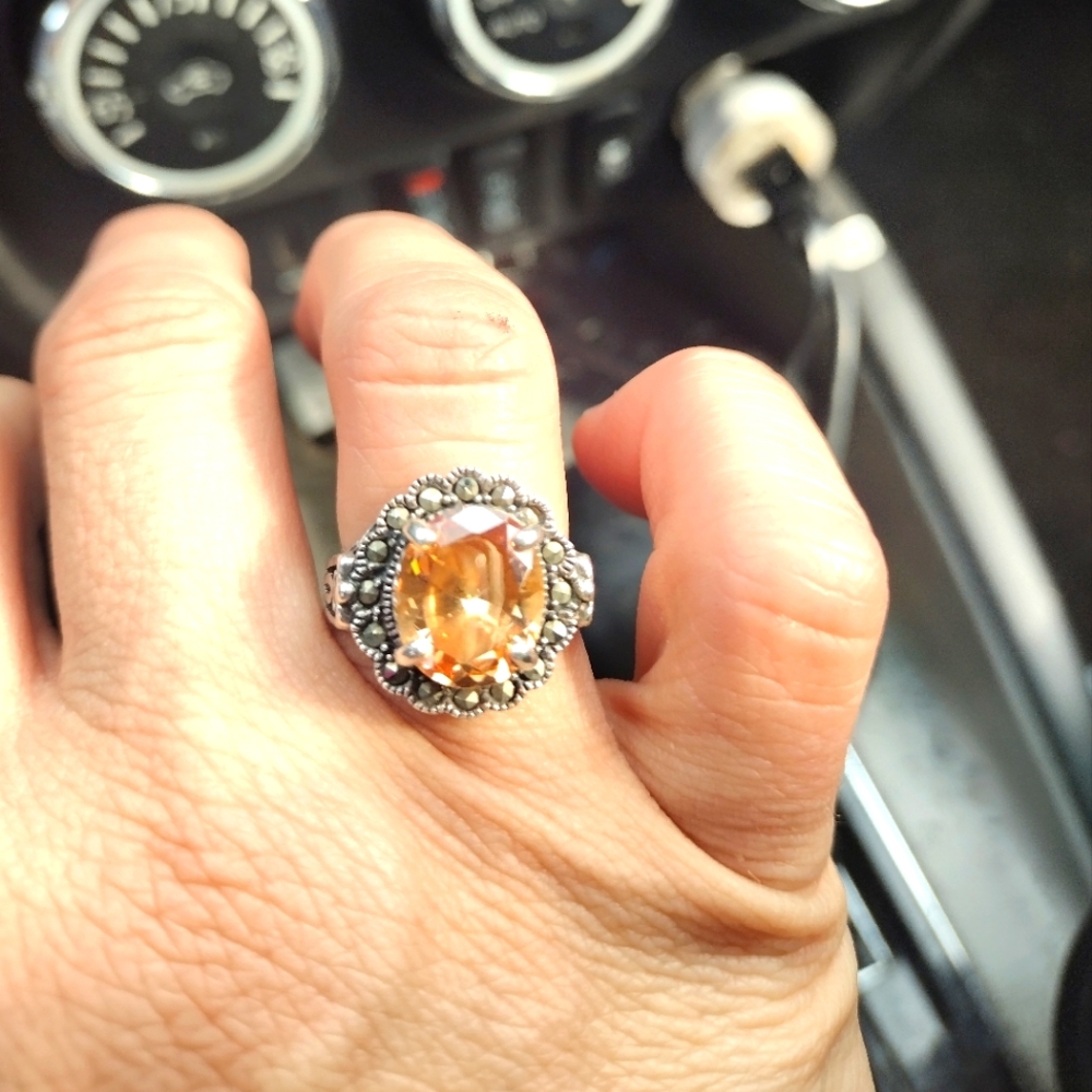 Size 6 4-carat Yellow Sapphire Sterling silver Ring